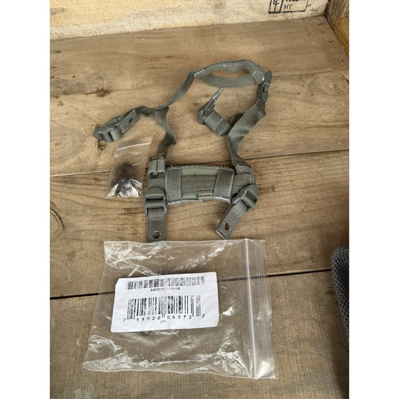 NEW ARMY ACH Helmet 4 Point Chin Strap Foliage Green ACU Camo 8470-01-530-0868 - Picture 1 of 6